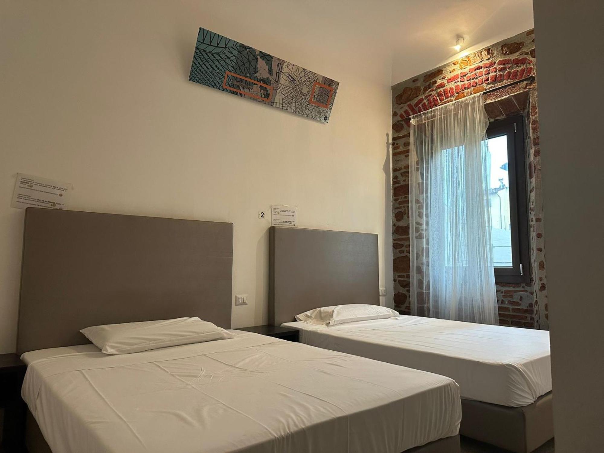 New Generation Hostel Como Lake Exteriér fotografie